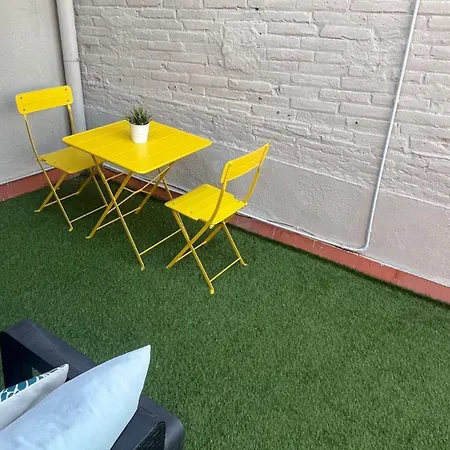 شقة Poblenou Penthouse Loft With Private Terrace