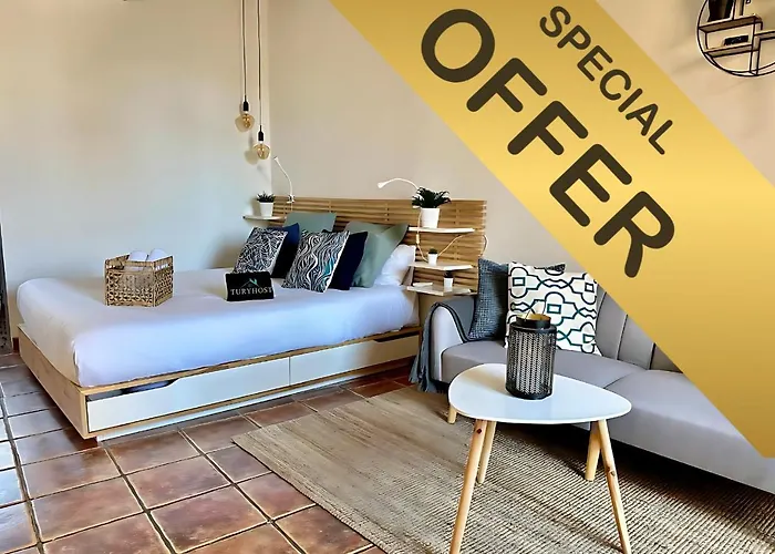 Poblenou Beach Penthouse L Loft With Private Terrace L 5 Min Walk To The Beach Apartamento *