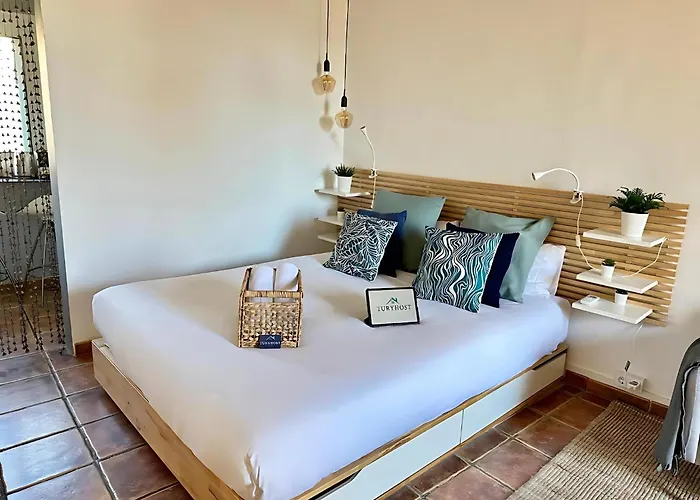 Poblenou Beach Penthouse L Loft With Private Terrace L 5 Min Walk To The Beach *